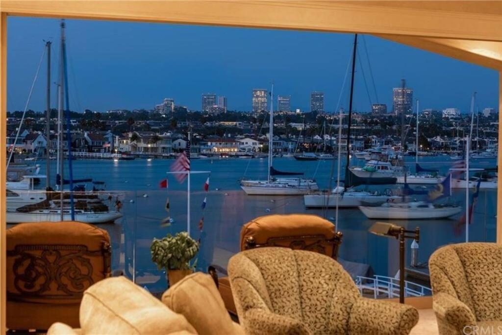 Luxury On The Water-Spectacular Views Βίλα Νιούπορτ Μπιτς Εξωτερικό φωτογραφία